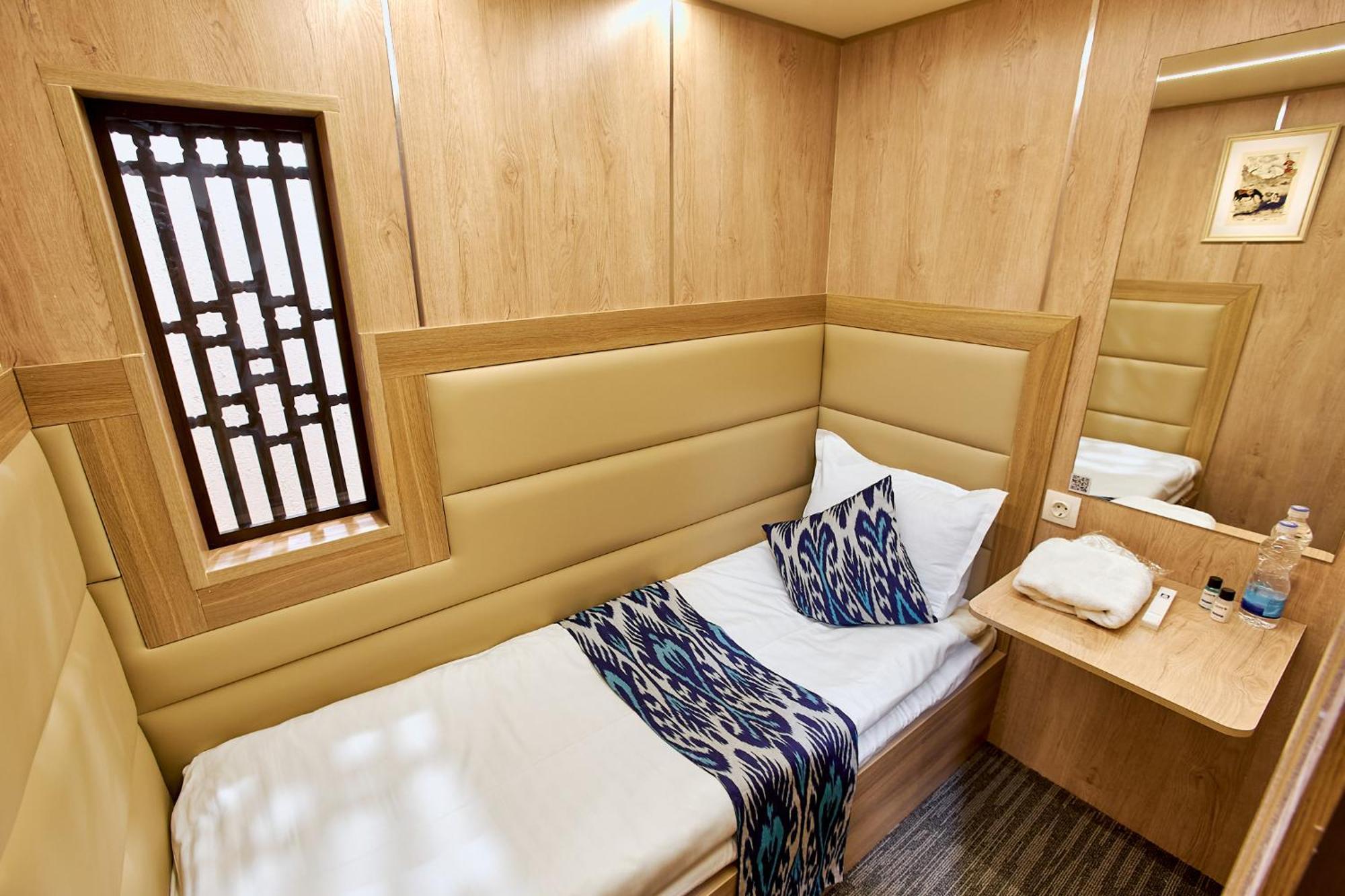 Qo'Noq Tashkent Airport Hotel Sleep Lounge & Showers, Terminal 2 - Transit Only Exterior photo