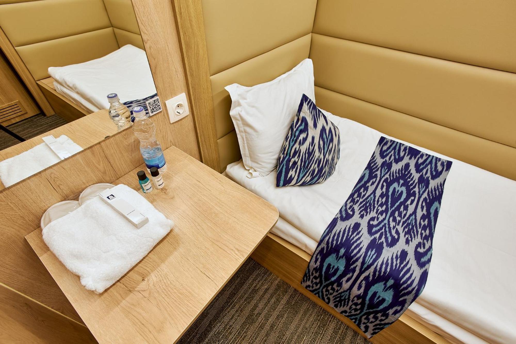 Qo'Noq Tashkent Airport Hotel Sleep Lounge & Showers, Terminal 2 - Transit Only Exterior photo